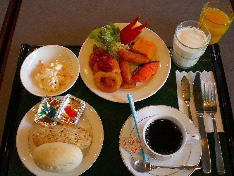 Hotel Route-Inn Toyama Ekimae Eksteriør billede