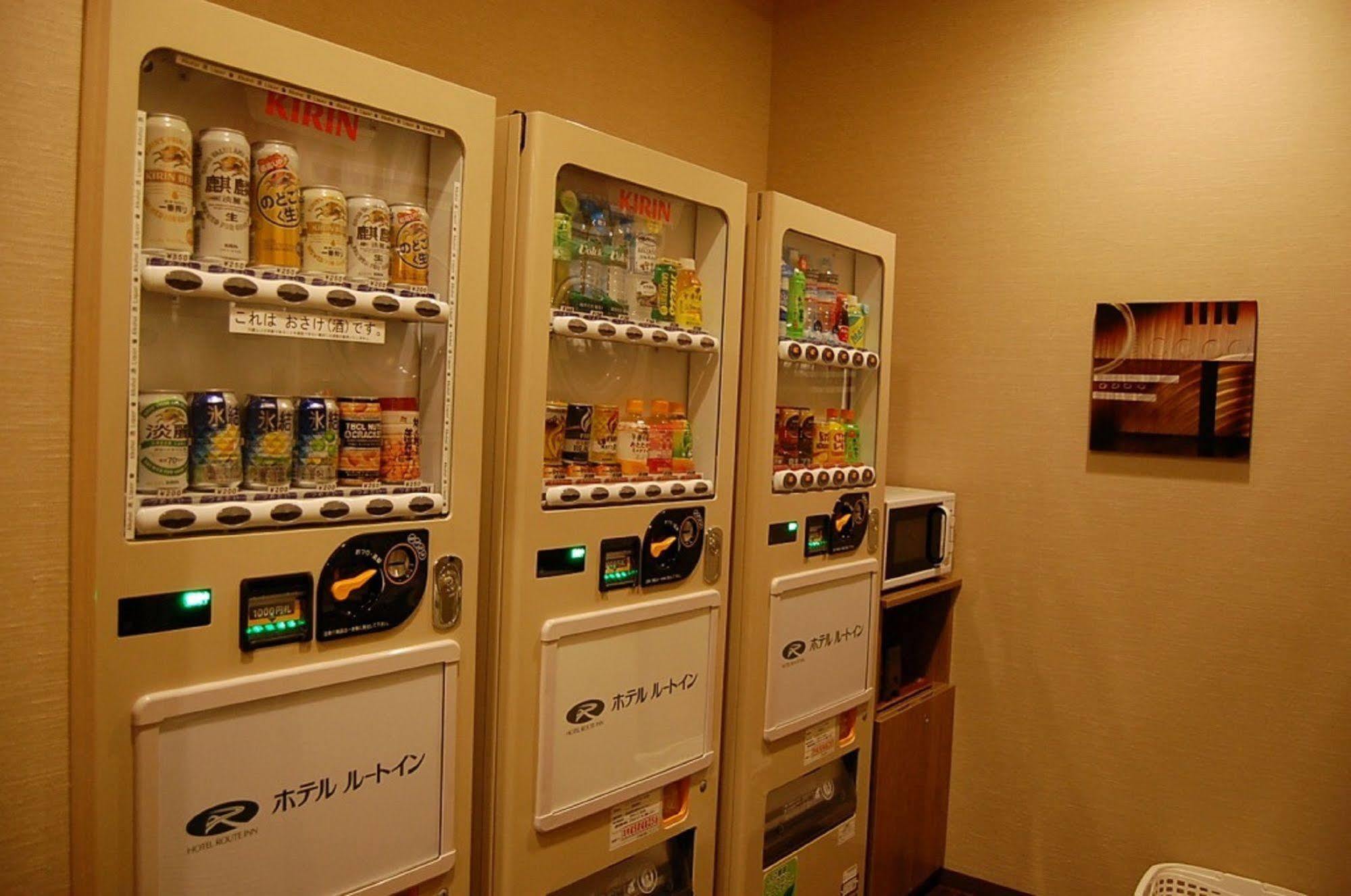 Hotel Route-Inn Toyama Ekimae Eksteriør billede
